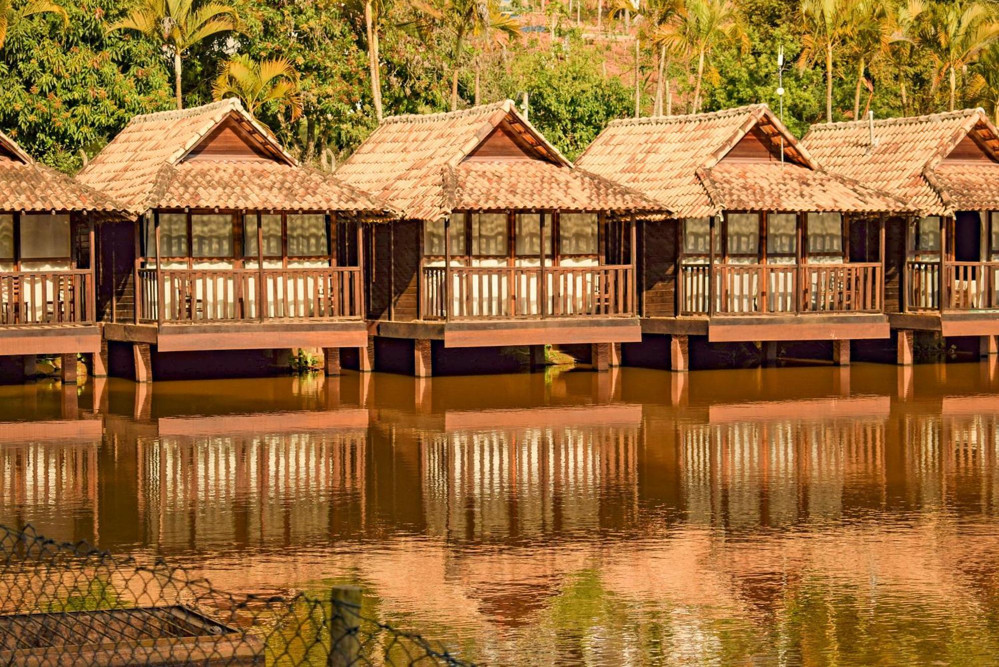 Park Hotel Modelo Pinhalzinho (Amparo) Exterior foto